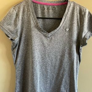 Ariat gray top